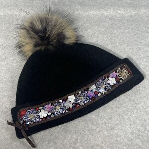 Uno Alla Volta Mia Black Italian Wool‎ Cap Womens Embellished Handmade Artisan